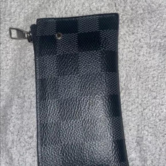 AUTH LOUIS VUITTON Damier Graphite Key CLES Pouch - Picture 8 of 8